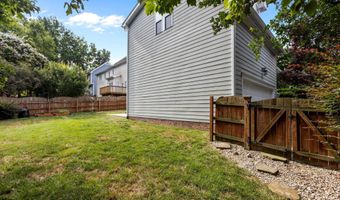 1806 White Dogwood Rd, Apex, NC 27502