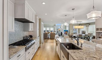 182 65th St, Avalon, NJ 08202