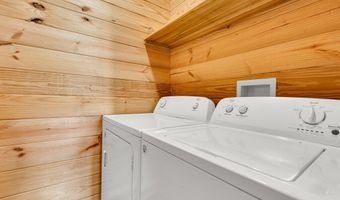 1090 Valley Grain Rd, Brooksville, MS 39739