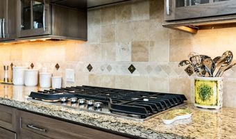1437 Umeke Cir 100, Kihei, HI 96753
