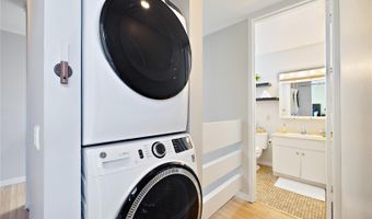 333 Aoloa St 325, Kailua, HI 96734
