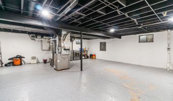 40233 N Lakeview Ave, Antioch, IL 60002
