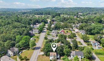 2 Merry St, Bedford, NH 03110