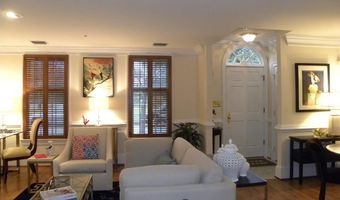 460 S UNION St, Alexandria, VA 22314