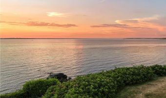 4 Mulberry Rd, Bristol, RI 02809