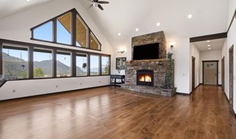 1010 Mc Quade Gulch Dr, Clark Fork, ID 83811