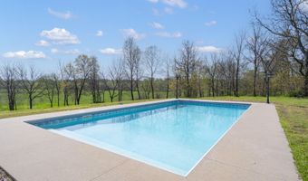 19529 Lawrence 2152, Aurora, MO 65605