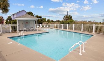 105 Island Quay Ct, Atlantic Beach, NC 28512