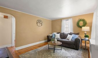 39 Eldorado St, Cranston, RI 02910