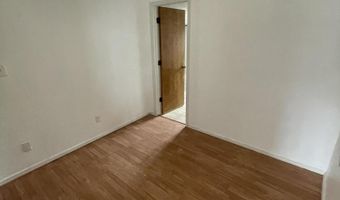 215 N MESA VERDE Ave, Aztec, NM 87410