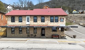 201 N Main St, Alma, WI 54610