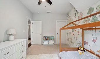 2637 Springway Dr, Charlotte, NC 28205