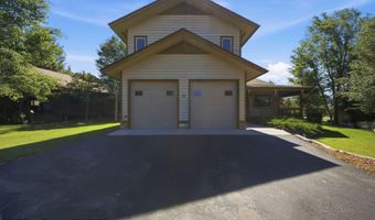 35 LUCY Cir, Alpine, WY 83128