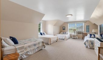 6097 Summerside Dr, Alanson, MI 49706