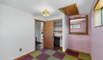 2623 6TH St NW, Albuquerque, NM 87107