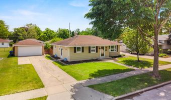 2700 N LILLIAN Ct, Appleton, WI 54911