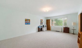 5301 WESTBARD Cir 334, Bethesda, MD 20816
