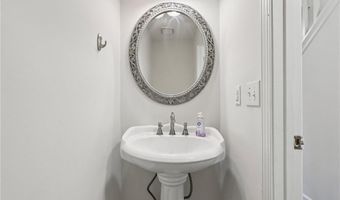 1948 SANDCREEK Dr SW, Atlanta, GA 30331