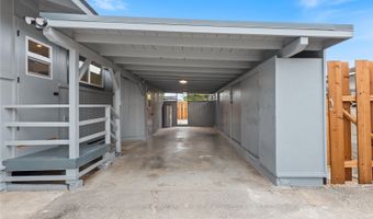 614 Kalolina St A, Kailua, HI 96734