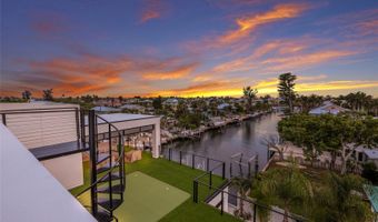 703 S BAY Blvd, Anna Maria, FL 34216
