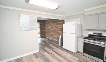 446 S Edgehill Ave, Austintown, OH 44515