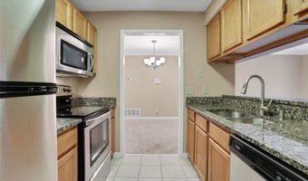518 Barrington Hls, Atlanta, GA 30350