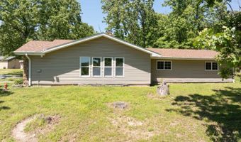 8319 SE Prairie Rd, Baxter Springs, KS 66713