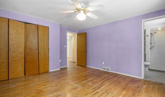 1276 Kuehnle Ct, Ann Arbor, MI 48103