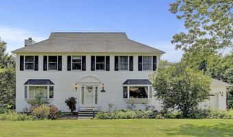 12 E Gate Dr, Alloway, NJ 07418