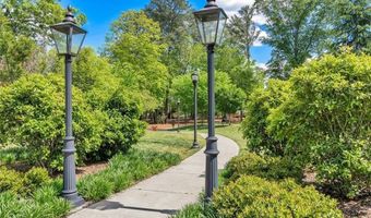 3085 Walnut Creek Dr, Alpharetta, GA 30005