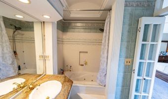 13 Village Way E7, Alloway, NJ 07462