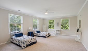 3905 HUMMER, Annandale, VA 22003