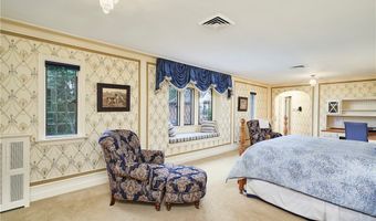 47 S Wheaton Rd, Akron, OH 44313