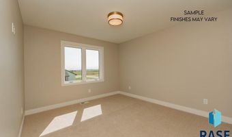 1517 W Autumn Cir, Brandon, SD 57005