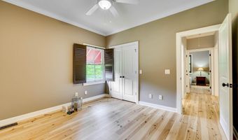 574 Newberry St SW, Aiken, SC 29801