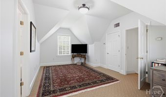 221 Hamilton Rd, Athens, GA 30606