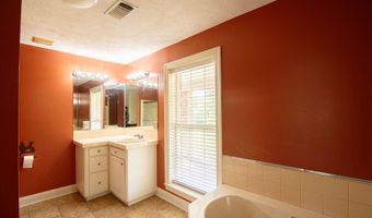 290 Abigail Ln, Bentonia, MS 39040