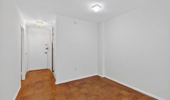 2030 F St NW #411, Washington, DC 20006
