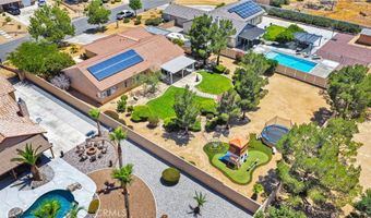 19581 Powhatan Rd, Apple Valley, CA 92308