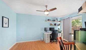 933 Williamsburg Cir, Warwick, RI 02886
