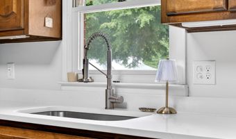 1607 E Tavelle Ln, Beech Island, SC 29842