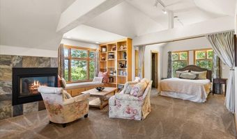 500 Ashland Loop Rd, Ashland, OR 97520