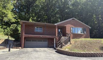 4411 4th Ave, Altoona, PA 16602