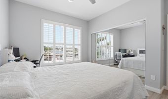 10790 Rose Ave 304, Los Angeles, CA 90034