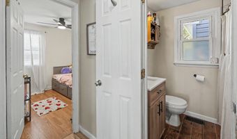 33 Mill Creek Rd, Bayville, NJ 08721