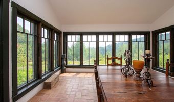 859 Whitehill Rd, Barnet, VT 05821