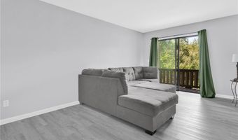 1137 Hartford Ave 5B, Johnston, RI 02919