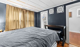 35 E Chestnut St, Augusta, ME 04330