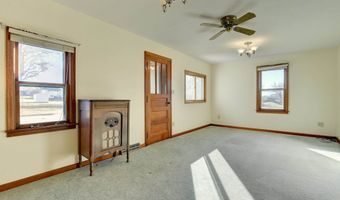 807 S 3rd St, Armstrong, IA 50514