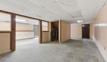 95 Hitching Post Ln, Bedford, NH 03110